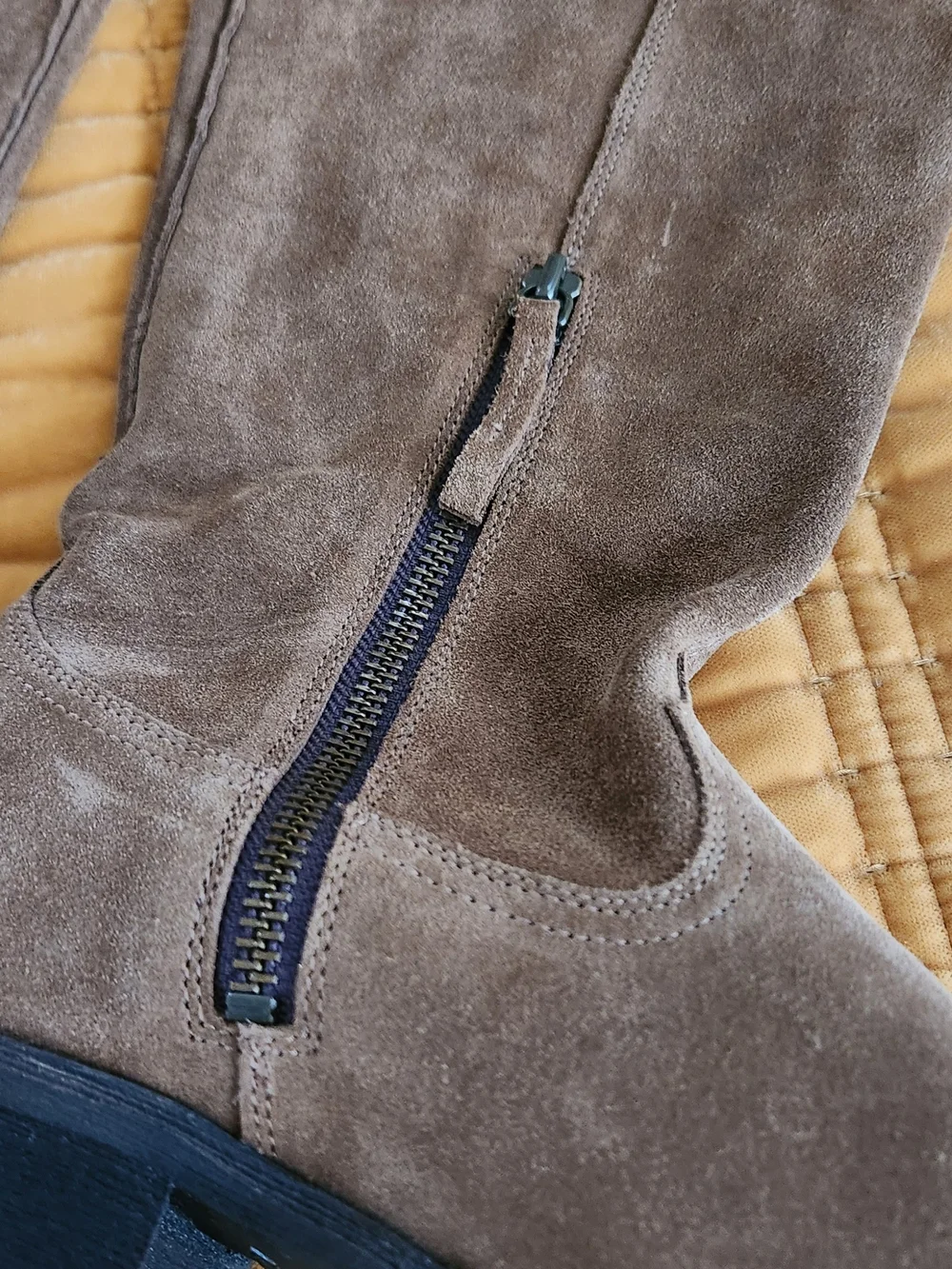 Women's, Brown Suede Over The Knee-High Boots. Size US 9.
